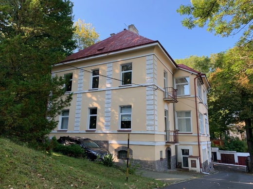 správa